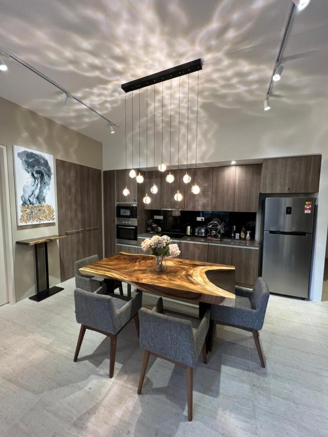 By The Sea Beachfront Designer Suites Penang - Managed By Art Of Tree Batu Ferringhi Esterno foto