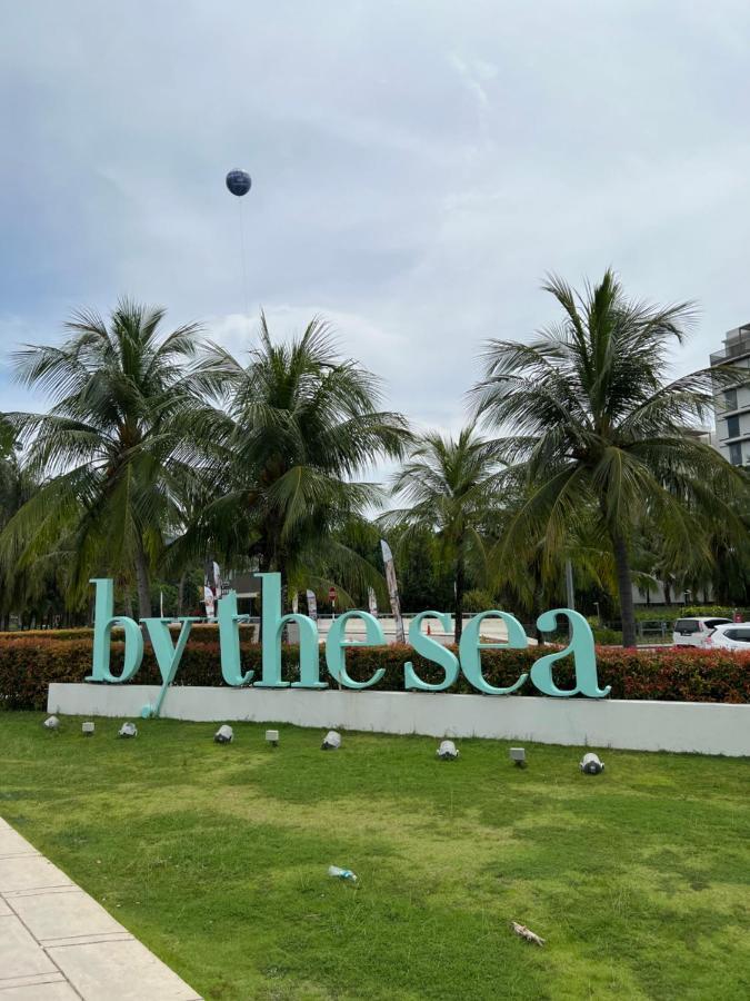 By The Sea Beachfront Designer Suites Penang - Managed By Art Of Tree Batu Ferringhi Esterno foto